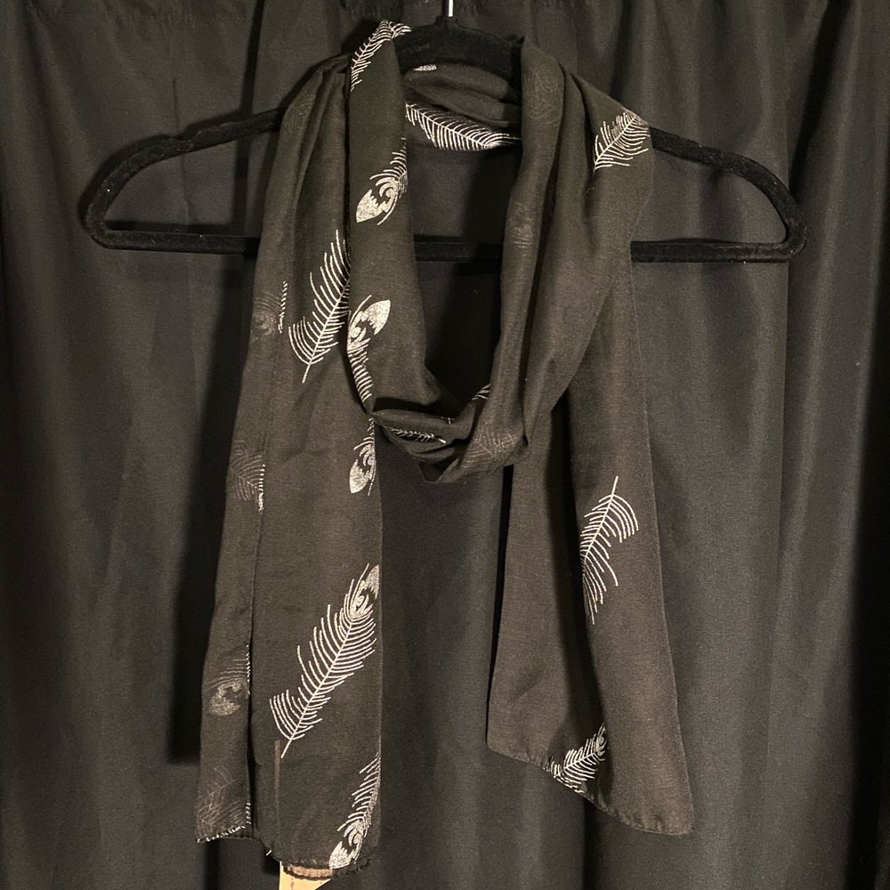 Peacock scarf